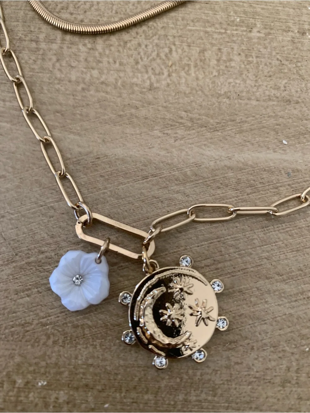 ettika Gold-Tone Layered Necklace with White Flower Sun Compass Lariat Necklace - Picture 3 of 6